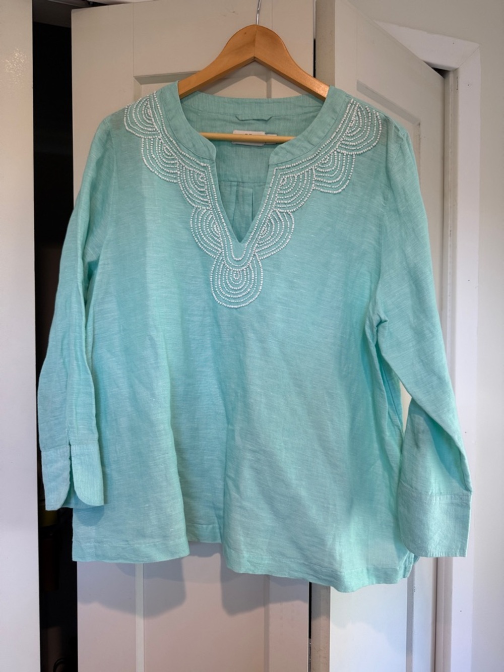Vineyard Vines Light Aqua Embroidered V-Neck Linen Tunic